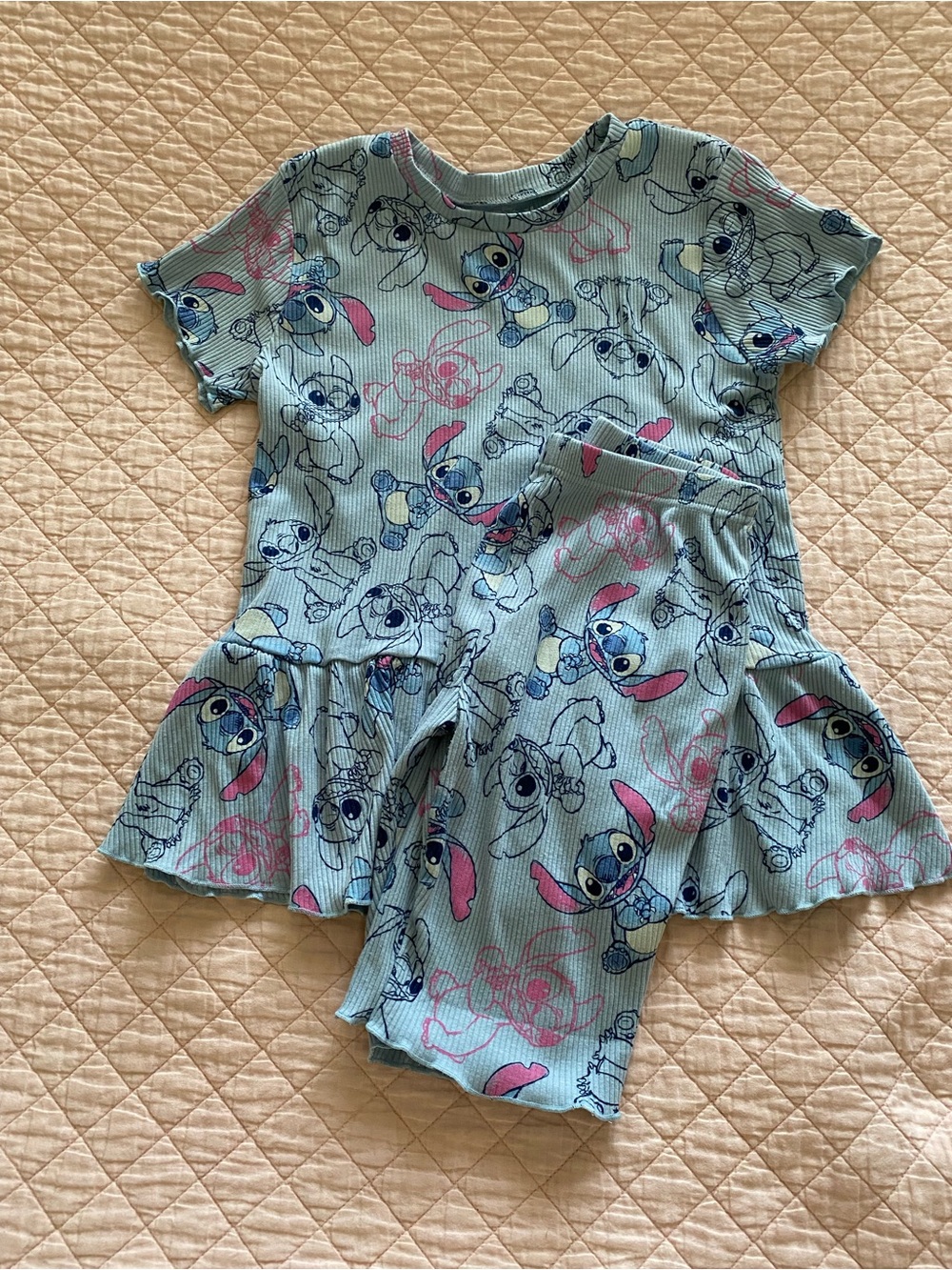 Stitch outfit
